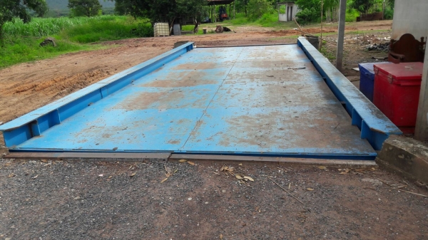 ขาย ตราชั่ง 50 ตัน ขนาดยาว 8 เมตร กว้าง 2.70 เมตร ใช้งานแค่ปีเดียว อุปกรณ์มีให้ครบทุกอย่าง ขาย ตราชั่ง 50 ตัน ขนาดยาว 8 เมตร กว้าง 2.70 เมตร ใช้งานแค่ปีเดียว อุปกรณ์มีให้ครบทุกอย่าง