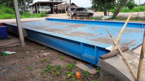 ขาย ตราชั่ง 50 ตัน ขนาดยาว 8 เมตร กว้าง 2.70 เมตร ใช้งานแค่ปีเดียว อุปกรณ์มีให้ครบทุกอย่าง