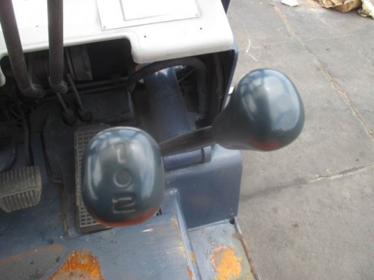 ขายรถยกของนอก1.5ตันเอกสารพร้อมๆ