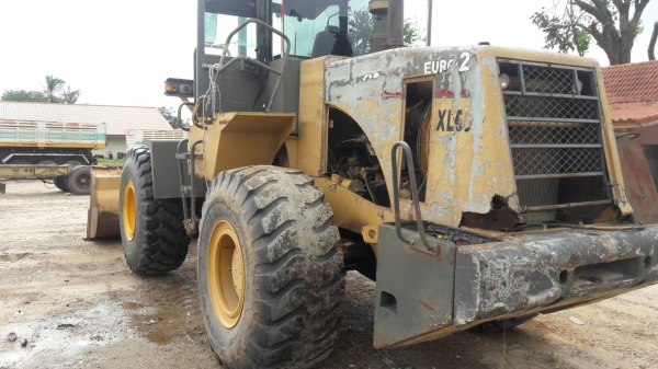 ขายด่วนรถตัก EURO2 LX50E สภาพพร้อมใช้งาน เครื่องปั้มดีเยี่ยม เอกสารเล่มทะเบียน สนใจสอบถาม 093-0764943  088-3223272 k ตั้ม