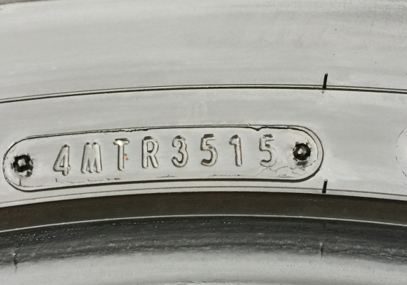 ยาง Falken 265 60 18 ปลายปี15 ดอกเต็ม เนื้อนิ่มๆ ใช้ยาว ราคาไม่แพง