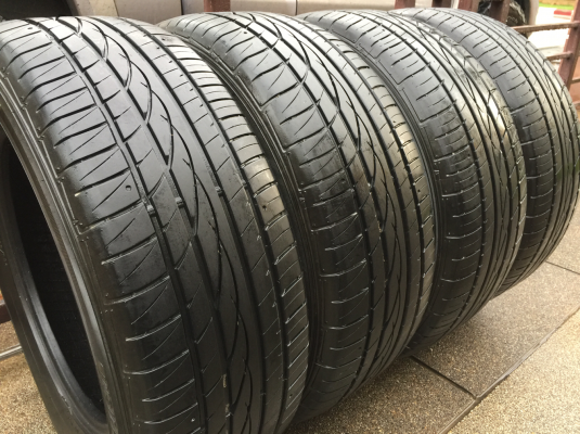 ยาง Falken 265 60 18 ปลายปี15 ดอกเต็ม เนื้อนิ่มๆ ใช้ยาว ราคาไม่แพง