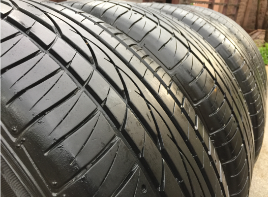 ยาง Falken 265 60 18 ปลายปี15 ดอกเต็ม เนื้อนิ่มๆ ใช้ยาว ราคาไม่แพง