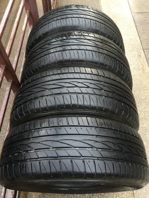 ยาง Falken 265 60 18 ปลายปี15 ดอกเต็ม เนื้อนิ่มๆ ใช้ยาว ราคาไม่แพง
