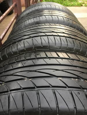 ยาง Falken 265 60 18 ปลายปี15 ดอกเต็ม เนื้อนิ่มๆ ใช้ยาว ราคาไม่แพง