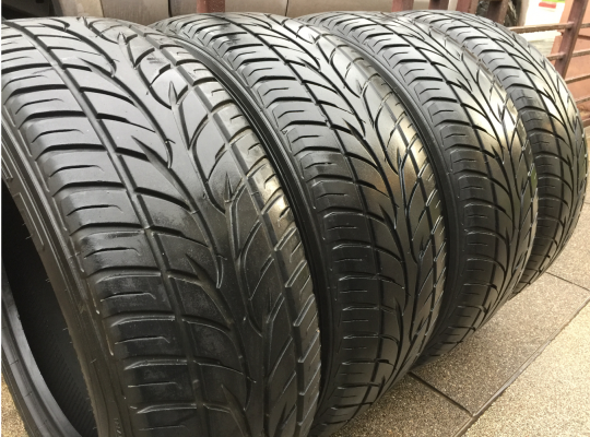 ยาง Falken 265 60 18 ปลายปี13 ดอกเต็ม ใช้ยาว ราคาไม่แพง