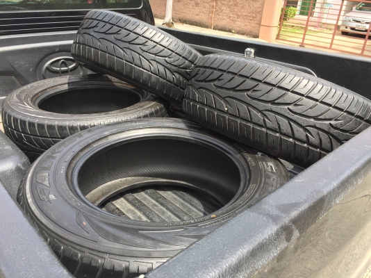 ยาง Falken 265 60 18 ปลายปี13 ดอกเต็ม ใช้ยาว ราคาไม่แพง