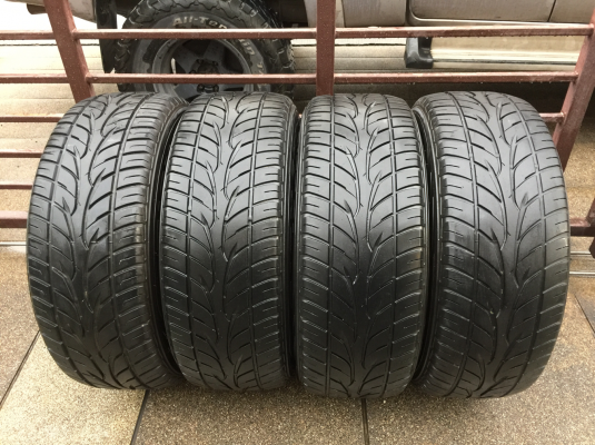 ยาง Falken 265 60 18 ปลายปี13 ดอกเต็ม ใช้ยาว ราคาไม่แพง