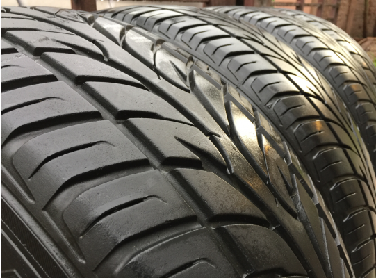 ยาง Falken 265 60 18 ปลายปี13 ดอกเต็ม ใช้ยาว ราคาไม่แพง