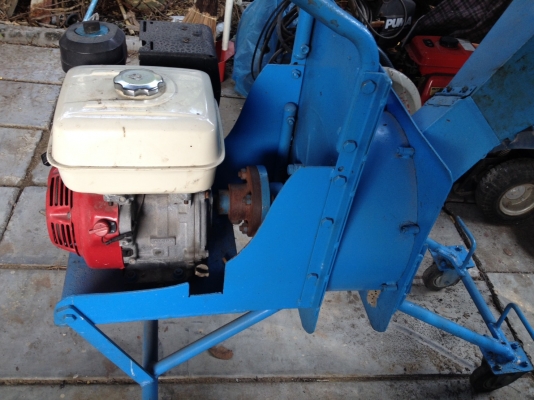 ขายเครื่องย่อยกิ่งไม้ ขนาดใหญ่