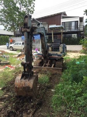 ขาย 225,000 บาท KUBOTA MX30 (บุ้งกี๋ +พร้อมหัวเจาะ) เครื่องดี ปั้มแรง โช่หนา เอวแน่น เอกสารชื้อขาย  รถอยู่ จ.นครปฐม โทร&amp;ไอดีไลน์ 0610710295