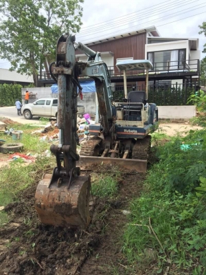 ขาย 225,000 บาท KUBOTA MX30 (บุ้งกี๋ +พร้อมหัวเจาะ) เครื่องดี ปั้มแรง โช่หนา เอวแน่น เอกสารชื้อขาย  รถอยู่ จ.นครปฐม โทร&amp;ไอดีไลน์ 0610710295