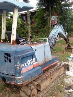 ขาย 225,000 บาท KUBOTA MX30 (บุ้งกี๋ +พร้อมหัวเจาะ) เครื่องดี ปั้มแรง โช่หนา เอวแน่น เอกสารชื้อขาย  รถอยู่ จ.นครปฐม โทร&amp;ไอดีไลน์ 0610710295