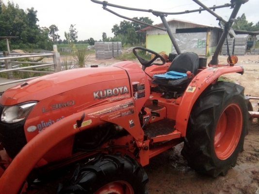 รถไถนานั่งขับคูโบต้า l3608  ปี 54 ชุดดันโค้งอุบล และพานหลังเล่มทะเบียนพร้อมโอน