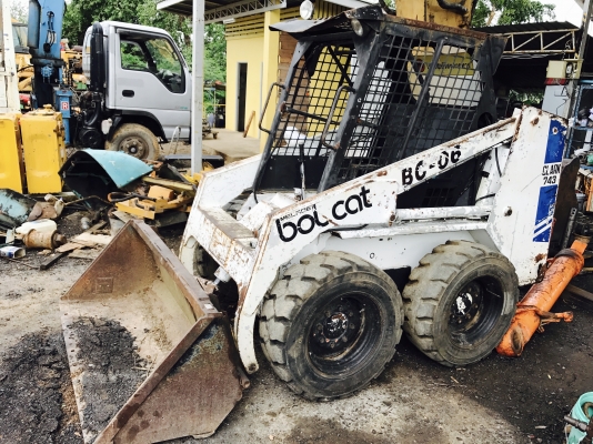 ขายรถตัก BOBCAT 743 สวยๆพร้อมใช้