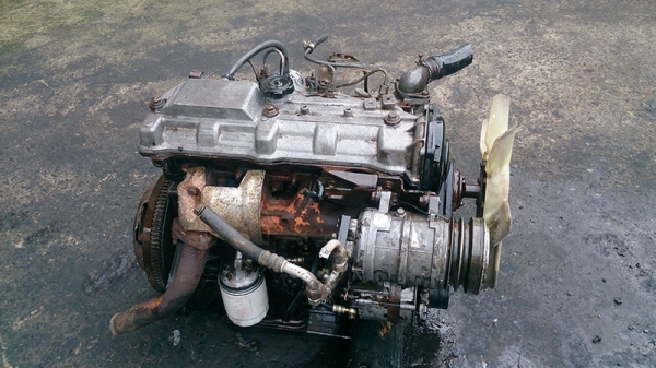 ขายเครื่องยนต์โตโยต้า 2L ดีเซล ขายเครื่องยนต์โตโยต้า 2L ดีเซล