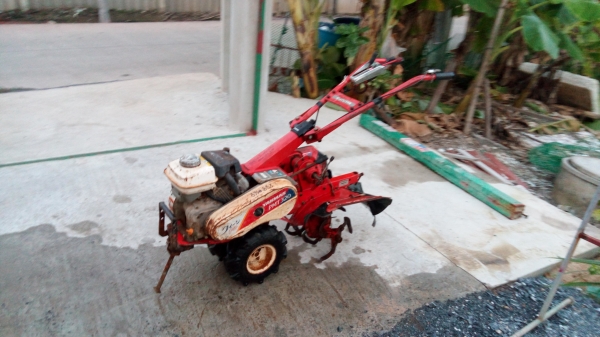 รถพรวนดินสาดดินยั่นมา