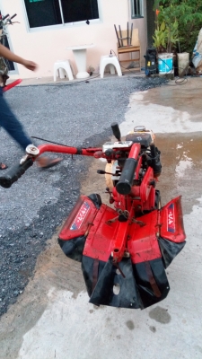 รถพรวนดินสาดดินยั่นมา