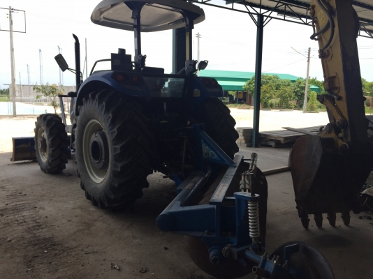 ขายครับ รถไถnew holland รถออกห้าง เล่มพร้อม