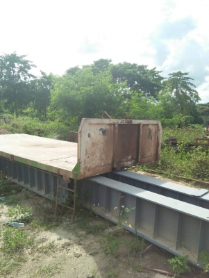 เครน TADANO แบบสามปลอก 2 ชัก ขนาด 5 ตัน แถมฟรีกระบะพื้นเรียบ ของรถสิบล้อ.