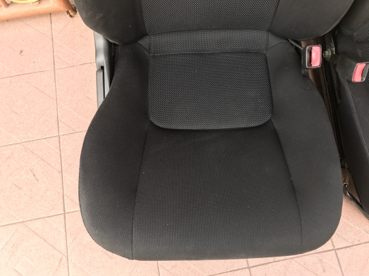 เบาะญี่ปุ่นเเท้มีขาด1จุดเย็บตอนขนส่งเเล้วสภาพโดยรวมยังสวยใหม่ๆ เบาะญี่ปุ่นเเท้มีขาด1จุดเย็บตอนขนส่งเเล้วสภาพโดยรวมยังสวยใหม่ๆ