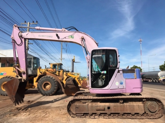 ขายรถแบคโฮ SUMITOMO SH135X-2 รถนอกนำเข้าจากญี่ปุ่น สภาพสวยพร้อมใช้ มีVDOการทำงานครับ