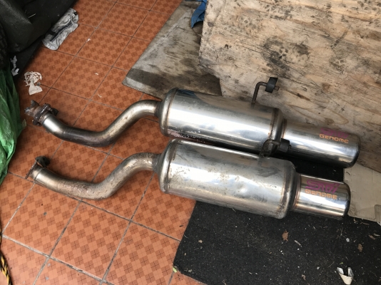 ท่อ SUBARU STI เก่าญี่ปุ่นเเท้สภาพดีใบละ