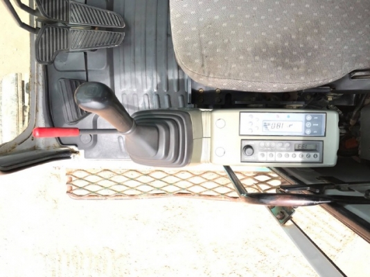 ขายรถแบคโฮ KOBELCO SK135SR YY01 มีลายหัวกระแทก รถนอกนำเข้าจากญี่ปุ่น สภาพสวยพร้อมใช้ มีVDOการทำงานครับ