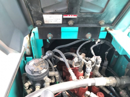 ขายรถแบคโฮ KOBELCO SK135SR YY01 มีลายหัวกระแทก รถนอกนำเข้าจากญี่ปุ่น สภาพสวยพร้อมใช้ มีVDOการทำงานครับ