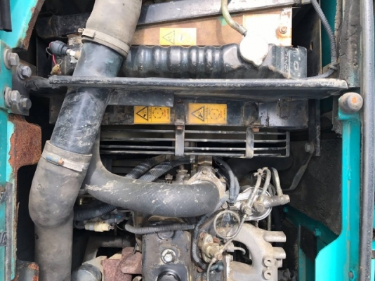 ขายรถแบคโฮ KOBELCO SK135SR YY01 มีลายหัวกระแทก รถนอกนำเข้าจากญี่ปุ่น สภาพสวยพร้อมใช้ มีVDOการทำงานครับ