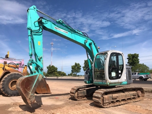 ขายรถแบคโฮ KOBELCO SK135SR YY01 มีลายหัวกระแทก รถนอกนำเข้าจากญี่ปุ่น สภาพสวยพร้อมใช้ มีVDOการทำงานครับ