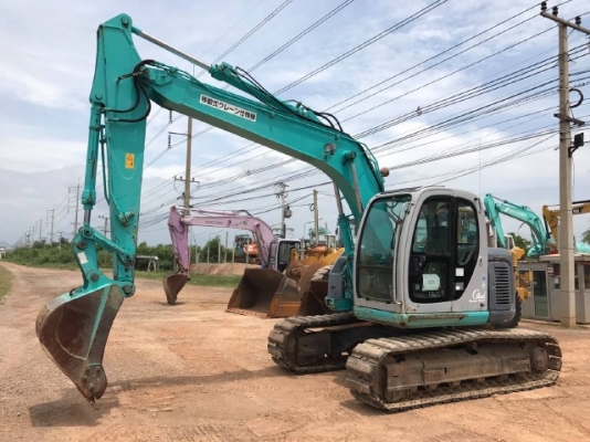 ขายรถแบคโฮ KOBELCO SK135SR YY01 มีลายหัวกระแทก รถนอกนำเข้าจากญี่ปุ่น สภาพสวยพร้อมใช้ มีVDOการทำงานครับ
