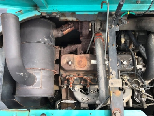 ขายรถแบคโฮ KOBELCO SK135SR YY01 มีลายหัวกระแทก รถนอกนำเข้าจากญี่ปุ่น สภาพสวยพร้อมใช้ มีVDOการทำงานครับ