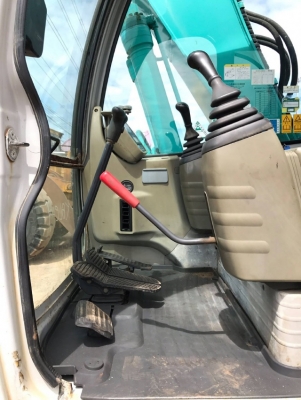 ขายรถแบคโฮ KOBELCO SK135SR YY01 มีลายหัวกระแทก รถนอกนำเข้าจากญี่ปุ่น สภาพสวยพร้อมใช้ มีVDOการทำงานครับ