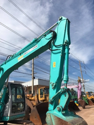 ขายรถแบคโฮ KOBELCO SK135SR YY01 มีลายหัวกระแทก รถนอกนำเข้าจากญี่ปุ่น สภาพสวยพร้อมใช้ มีVDOการทำงานครับ