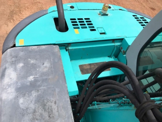 ขายรถแบคโฮ KOBELCO SK135SR YY01 มีลายหัวกระแทก รถนอกนำเข้าจากญี่ปุ่น สภาพสวยพร้อมใช้ มีVDOการทำงานครับ