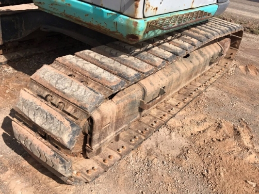 ขายรถแบคโฮ KOBELCO SK135SR YY01 มีลายหัวกระแทก รถนอกนำเข้าจากญี่ปุ่น สภาพสวยพร้อมใช้ มีVDOการทำงานครับ