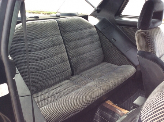 ขายรถสปอร์ตในตำนาน RZ1 ปี87 เครื่อง 1.5 เกียร์ธรรมดา แก๊สLPG กระจกไฟฟ้า ภายในสวยๆเดิมๆ แอร์วิทยุCD แม็ก15" รถขับดีมากๆพร้อมใช้ ภาษี มกรา60 ขายถูกด่วน