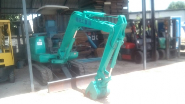 รถเก่านอกโคมัตสุ PC 20-7 ราคา 275,000 เอกสารอินวอย รถภาคกลาง