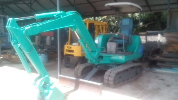 รถเก่านอกโคมัตสุ PC 20-7 ราคา 275,000 เอกสารอินวอย รถภาคกลาง