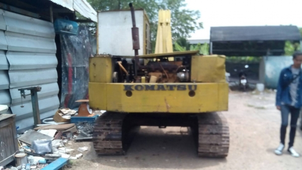 โคมัตสุ KOMATSU PC 60-1 ราคา 250,000 รถภาคกลาง