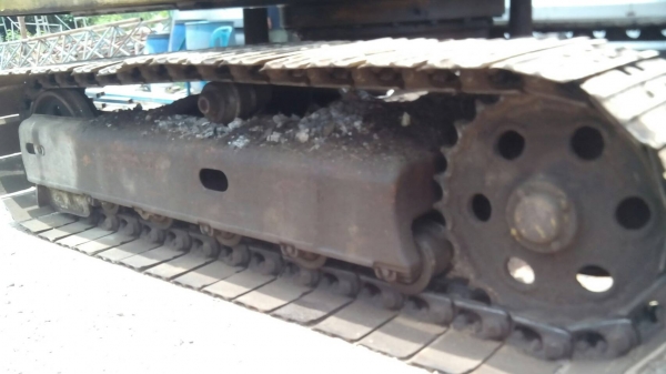 โคมัตสุ KOMATSU PC 60-1 ราคา 250,000 รถภาคกลาง