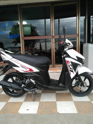 หัวฉีดรุ่นใหม่ GT 125 สีขาวแดง ปี 2559 (ล้อแม็กซ์แท้)รถสวยสุดสปอร์ต ราคาเร้าใจ