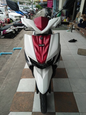 หัวฉีดรุ่นใหม่ GT 125 สีขาวแดง ปี 2559 (ล้อแม็กซ์แท้)รถสวยสุดสปอร์ต ราคาเร้าใจ