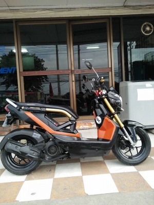 โฉมใหม่ปัจจุบัน Honda Zoomer X สีดำ ตัวท๊อป ปี 2559 หล่อขั้นเทพ เรือนไมล์ดิจิตอล ราคาถูกๆ โฉมใหม่ปัจจุบัน Honda Zoomer X สีดำ ตัวท๊อป ปี 2559 หล่อขั้นเทพ เรือนไมล์ดิจิตอล ราคาถูกๆ