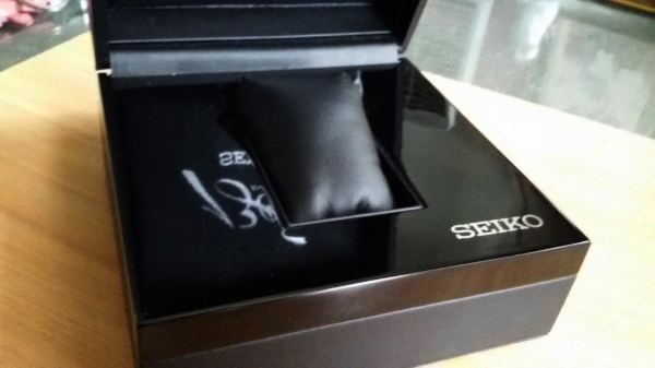 กล่อง นาฬิกา SEIKO รุ่น 130th ANNIVERSARY แท้