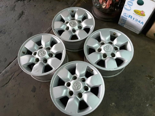 ล้อ Tiger D4D ขอบ15 กว้าง7 สภาพสวยๆ 1ชุด