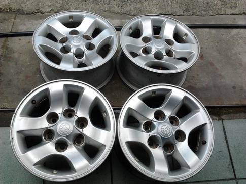 ล้อ Tiger D4D ขอบ15 กว้าง7 สภาพสวยๆ 1ชุด