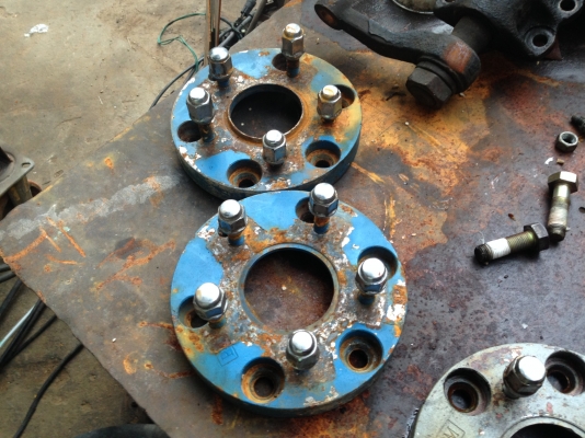 ขายสเปเซอร์เข้า6รูออก5รูหน้า1นิ้ว ขายสเปเซอร์เข้า6รูออก5รูหน้า1นิ้ว