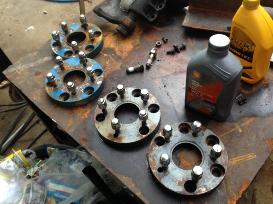 ขายสเปเซอร์เข้า6รูออก5รูหน้า1นิ้ว